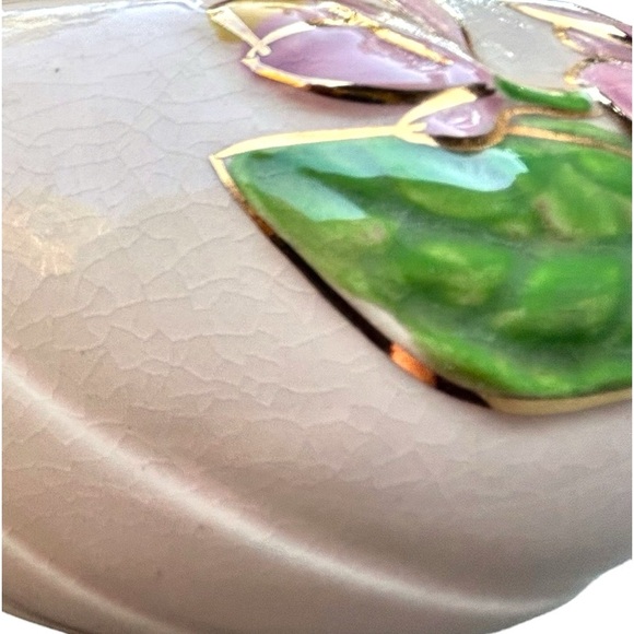 Hull Art Porcelain Magnolia and Gold Trim Teapot U.S.A. 1940's - Picture 11 of 13